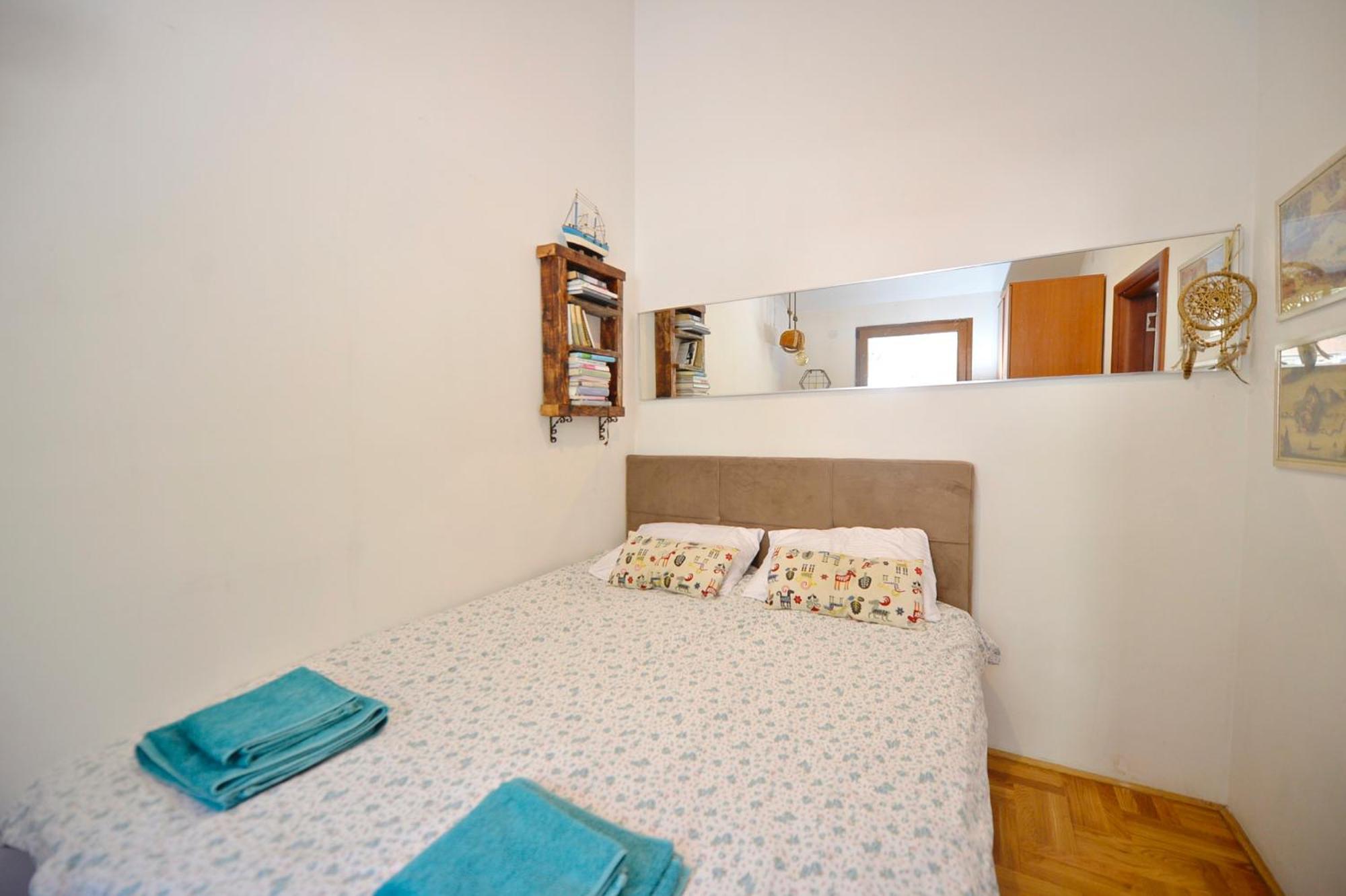 Apartment Stylish 22 *